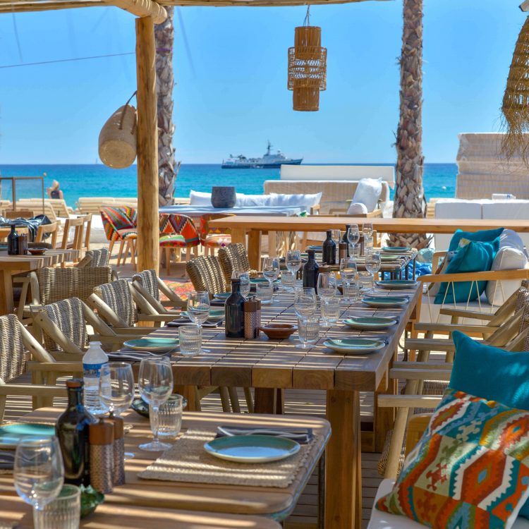 Verde Beach - Restaurant Festif Plage de Pampelonne - Saint Tropez